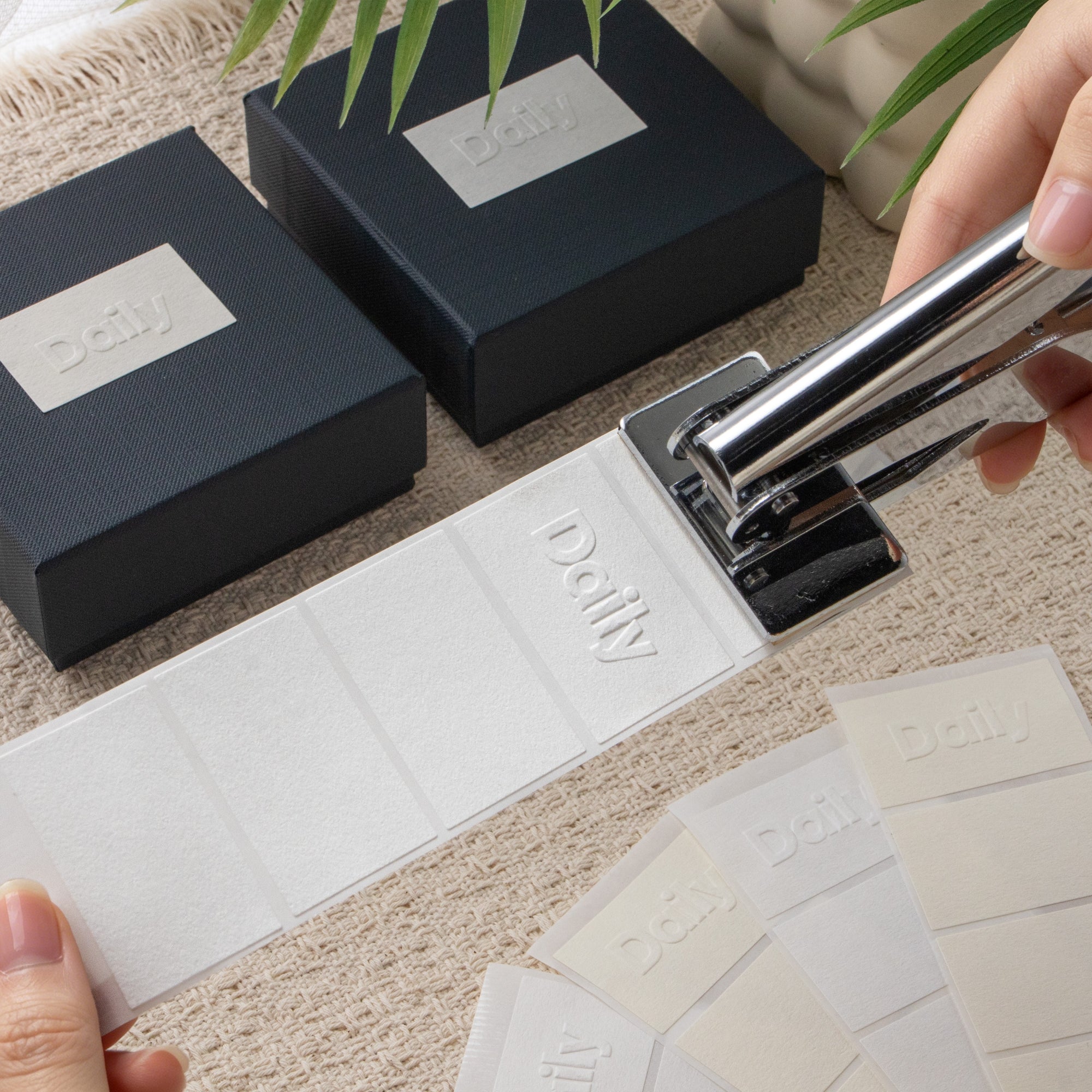 Blank Textured Embosser Stickers - Self-Adhesive Labels (100 Pcs)8